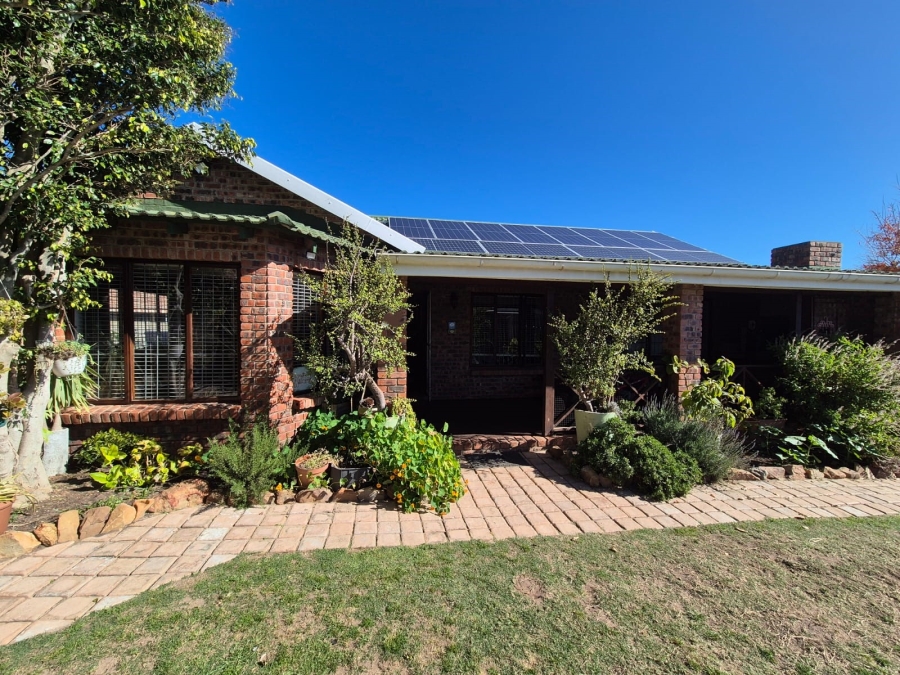 3 Bedroom Property for Sale in Wavecrest Eastern Cape